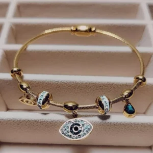 Anti-tarnish Stainless Steel Very Fine Quality Modern Looking Bracelet Adjustable