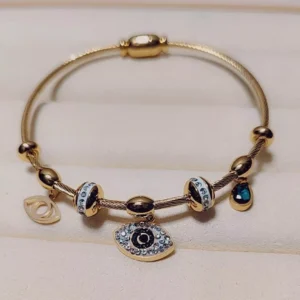 Anti-tarnish Stainless Steel Very Fine Quality Modern Looking Bracelet Adjustable