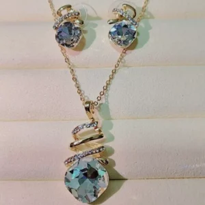 Anti Tarnish Stainless Steel Waterproof Chain Pendant Set With Earrings