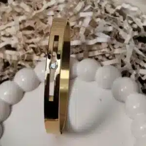 Anti-Tarnish Single Crystal Cutout Bangle