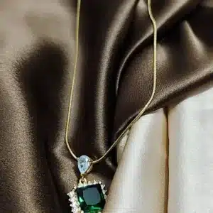 Anti-Tarnish Waterproof Emerald Green Gemstone Pendant Necklace