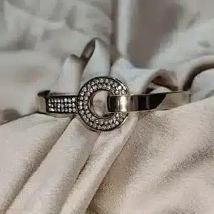 Unique Design Anti-tarnish Studded Look Bracelet