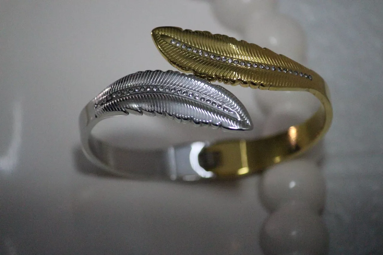 Unique Two-Tone Feather Cuff Bracelet | Free Size